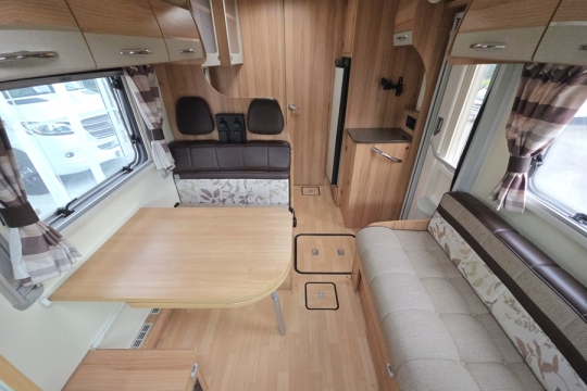 Bailey-Autograph-540-Interior-Front-to-Rear.jpg