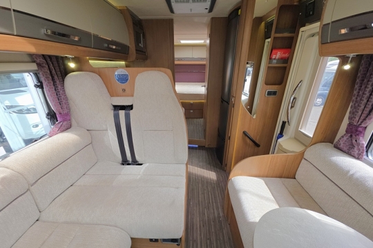 Auto-Trail-Frontier-Delaware-Interior-Front-to-Rear.jpg