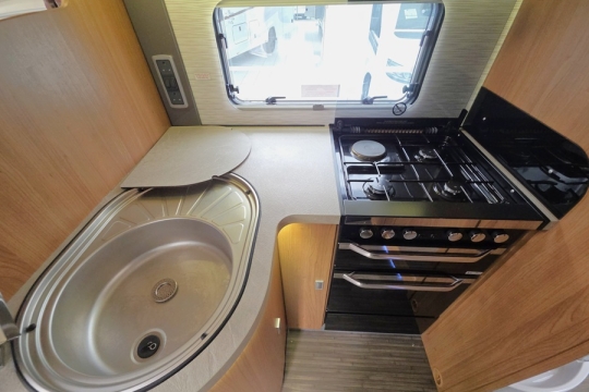 Auto-Trail-Frontier-Delaware-Interior-Kitchen-Top.jpg