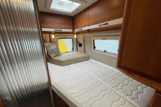 rapido-v56-interior-bed.jpg