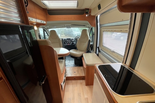rapido-v56-interior-to-front.jpg