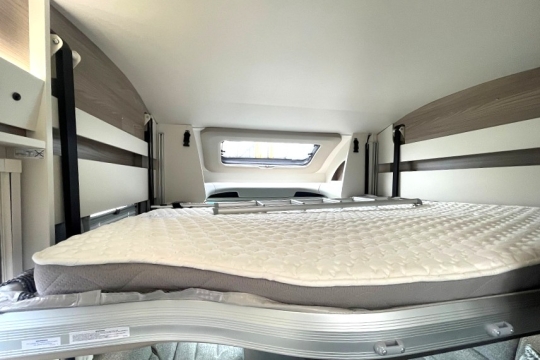 swift-voyager-574-interior-drop-down-bed.jpg