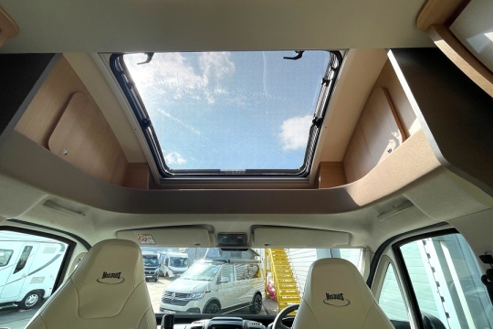 mclouis-fusion-373-interior-skylight.jpg