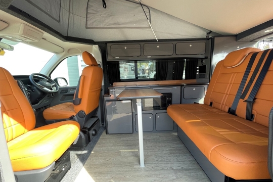 vw-monte-carlo-interior-overview.jpg