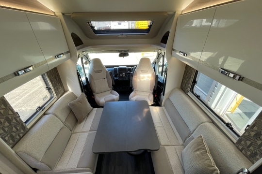 swift-escape-694-interior-lounge.jpg