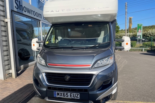 auto-trail-dakota-exterior-front.jpg