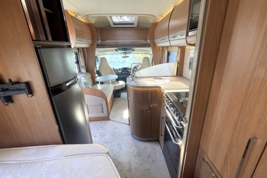 auto-trail-dakota-interior-to-front.jpg