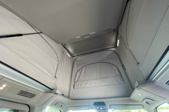 vw-california-ocean-interior-roof-space.jpg
