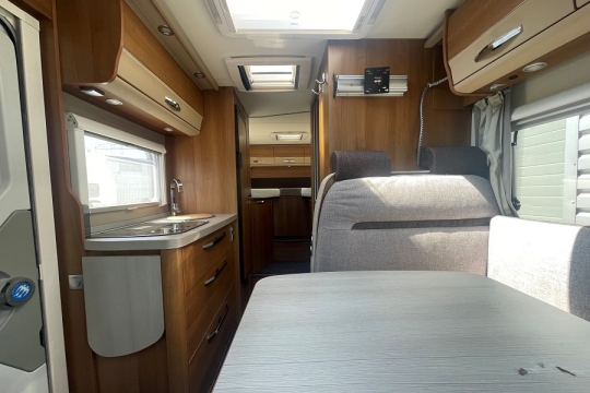 knaus-van-ti-650-interior-to-rear.jpg