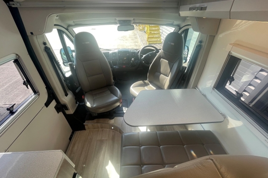 moto-trek-leisure-treka-interior-front.jpg