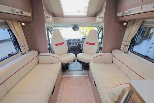 Elddis-Majestic-285-Interior-Lounge.jpg