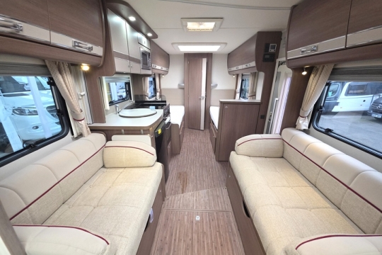 Elddis-Majestic-285-Interior-Front-to-Rear.jpg