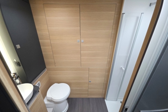 Adria-Matrix-Axess-600-DT-Interior-Rear.jpg