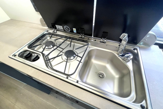 ace-1200-slt-interior-kitchen-top.jpg