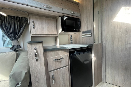 auto-sleepers-broadway-eb-interior-kitchen-side-1.jpg