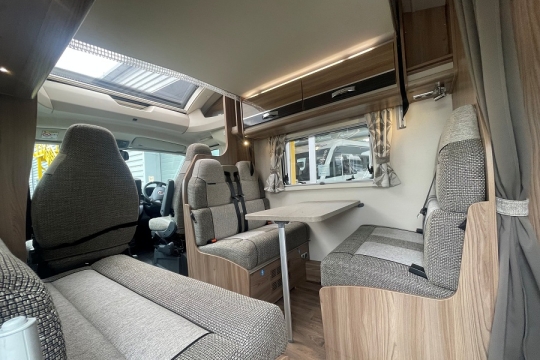 swift-bessacarr-hi-style-496-interior-front-lounge.jpg