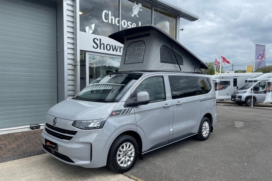 bespoke-explore-vw-t7-camper-exterior-front-side.jpg