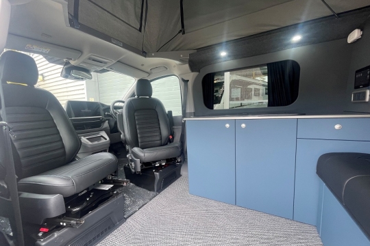 bespoke-explore-vw-t7-camper-interior-to-front.jpg