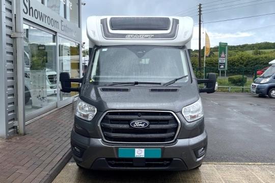 swift-voyager-540-exterior-front.jpg