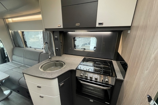 swift-voyager-540-interior-kitchen.jpg