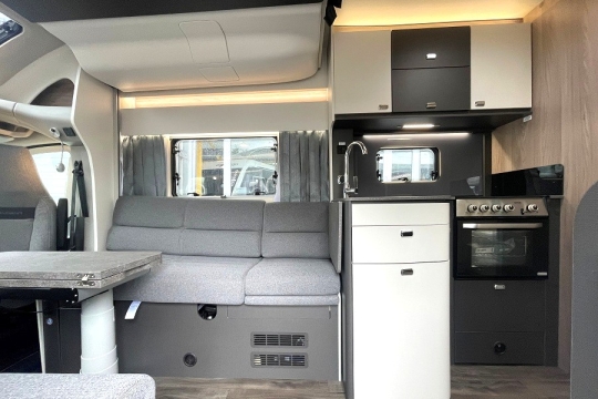 swift-voyager-540-interior-looking-in.jpg