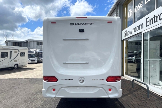 swift-voyager-564-exterior-rear.jpg