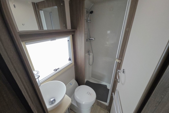 Auto-Sleepers-Malvern-Interior-Bathroom.jpg