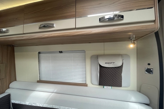swift-select-122-interior-living.jpg