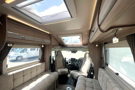 auto-sleepers-broadway-fb-interior-lounge-left.jpg