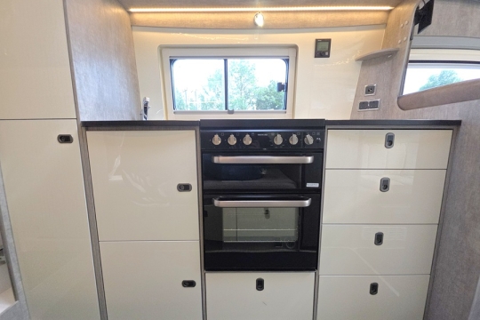 Wildax-Solaris-XL-Interior-Kitchen.jpg
