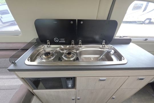 Benimar-Benivan-120-Interior-Kitchen-Top.jpg