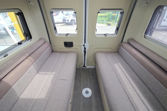 Benimar-Benivan-120-Interior-Rear.jpg