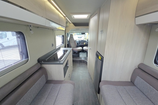 Benimar-Benivan-120-Interior-Rear-to-Front.jpg