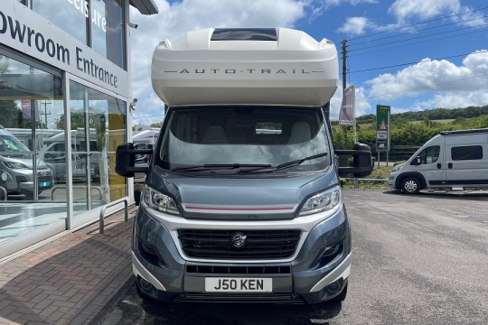 auto-trail-tribute-615-exterior-front.jpg