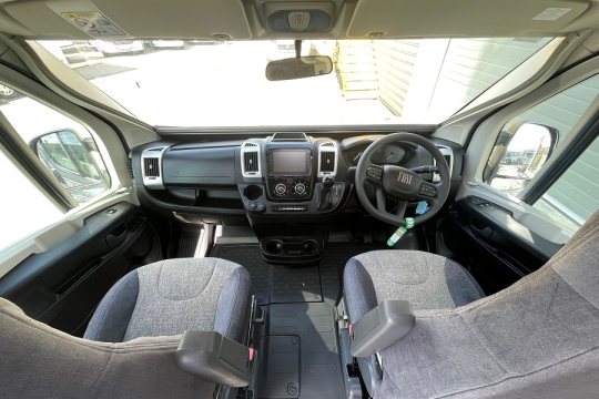 ace-1200-GLT-interior-cab.jpg