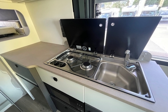 ace-1200-GLT-interior-kitchen-top.jpg