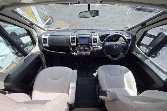 Burstner-Lyseo-Harmony-TD-644G-Interior-Cab.jpg