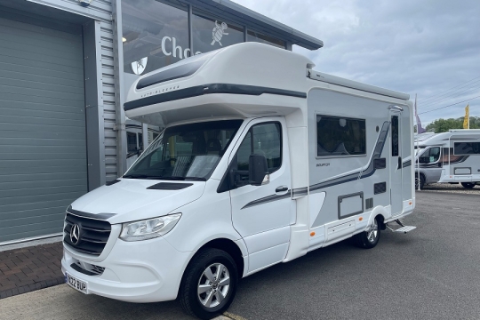 auto-sleepers-bourton-lp-exterior-front-side.jpg