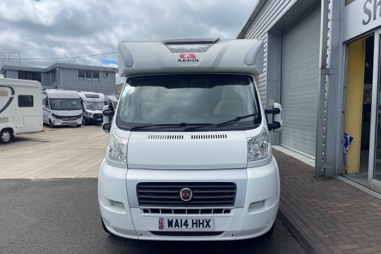 adria-matrix-590-sg-exterior-front.jpg