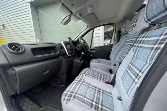 sussex-manhattan-campervan-interior-cab-seats.jpg