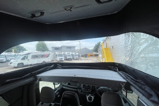 sussex-manhattan-campervan-interior-pop-top.jpg