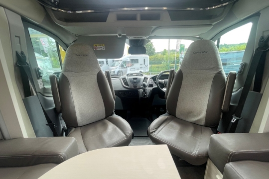 chausson-640-welcome-interior-cab-seats.jpg