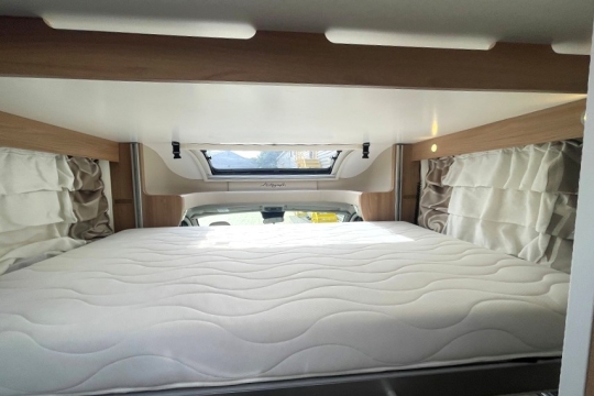 bailey-autograph-79-6-interior-drop-down-bed-2.jpg