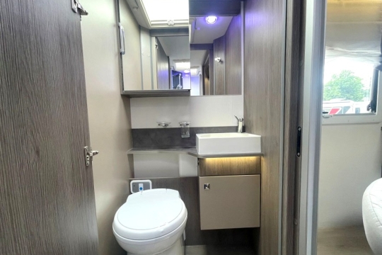 chausson-titanium-768-xlb-interior-washroom.jpg