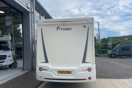 itineo-mb-740-exterior-rear.jpg