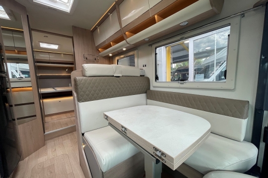 itineo-mb-740-interior-front-lounge.jpg
