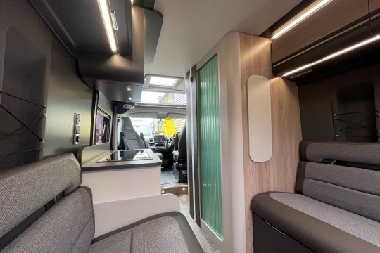 swift-carrera-122-interior-to-front.jpg
