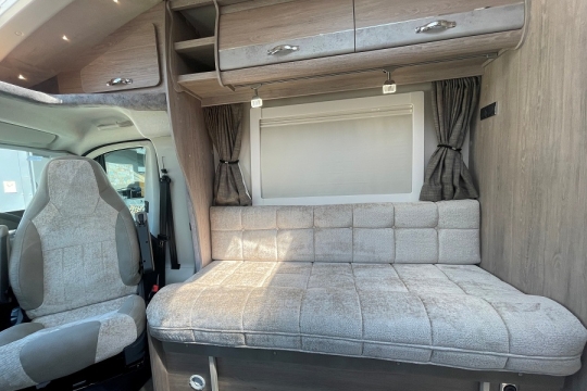 as-nuevo-interior-bench-seat.jpg