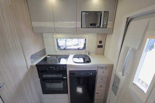 Elddis-Majestic-115-Interior-Kitchen.jpg