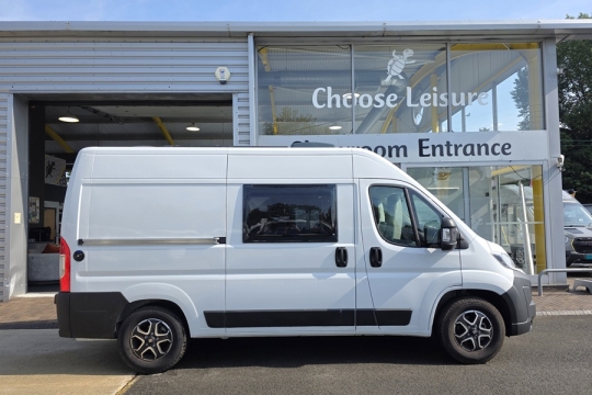 Etrusco-540-DB-Exterior-Side.jpg